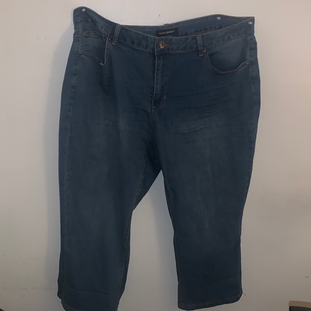 Wide Leg Ashley Stweart Jeans